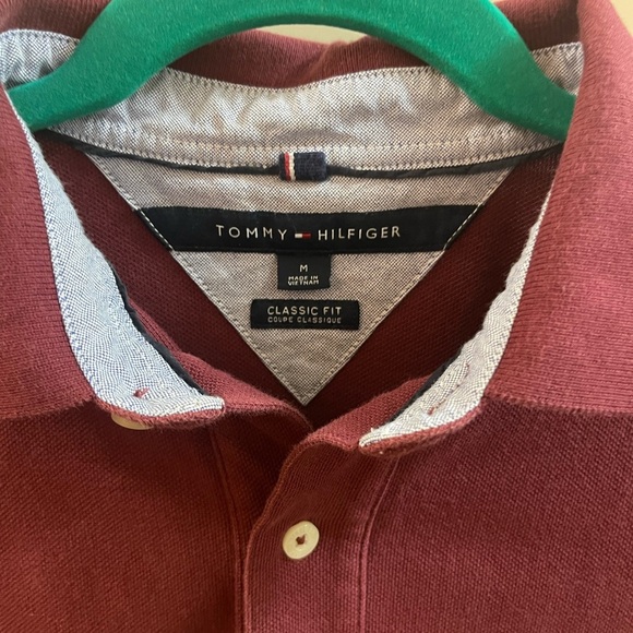 Tommy Hilfiger Polo Shirt Mens M Burgundy Custom Fit Casual Short Sleeve - Picture 2 of 5